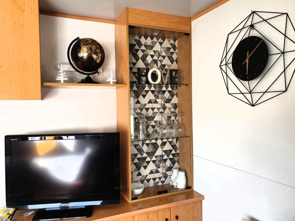 Mobil Home Dans Camping Saillagouse Exterior foto