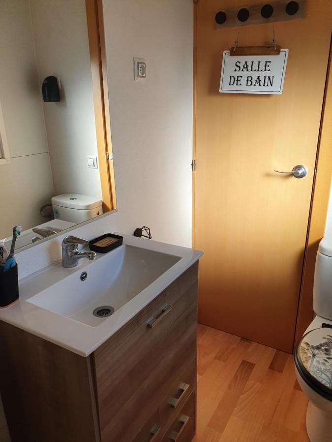 Mobil Home Dans Camping Saillagouse Exterior foto